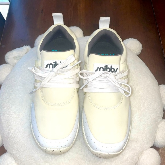 Snibbs Shoes - Snibbs Spacecloud Womens Work Sneakers size 8.5. Used once. No wear signs